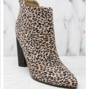 Pink lily boutique cheetah booties